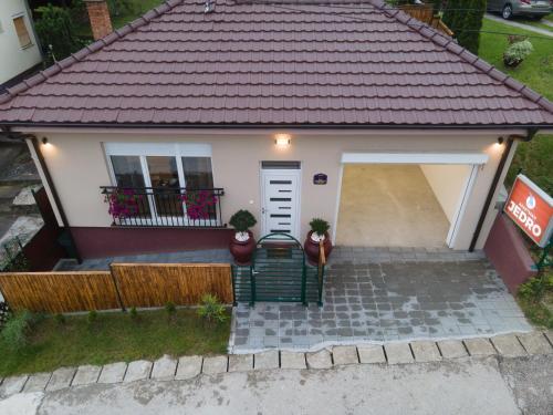 JEDRO - Apartman sa garažnim parkingom, Vrnjačka Banja (Foto 2)