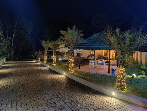 Multiple Stories, Wayanad in Meppadi