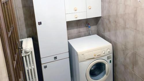 Two-Bedroom Apartment image 3