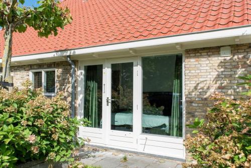  Luxe Appartement aan Friese weiland in Heeg in Heeg
