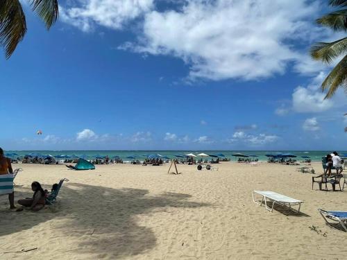 BUNKER BEACH @ ISLA VERDE / Beach Front - image 5