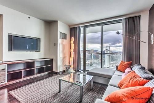 Strip View - Luxurious Studio at Palms Place, Las Vegas (foto 5)