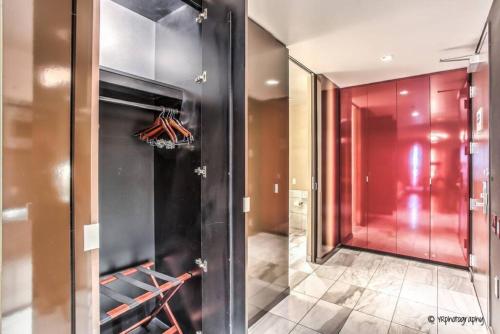 Strip View - Luxurious Studio at Palms Place, Las Vegas (foto 7)