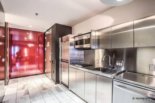Strip View - Luxurious Studio at Palms Place, Las Vegas (foto 10)