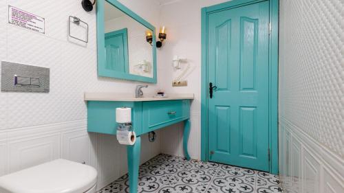 Avlu Alacatı Boutique Hotel