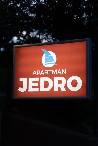 JEDRO - Apartman sa garažnim parkingom, Vrnjačka Banja (Foto 5)