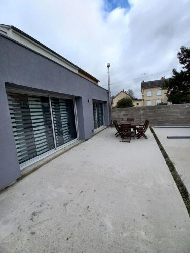 Magnifique maison à 5 mns du circuit des 24h à pieds - Pension de famille - Le Mans