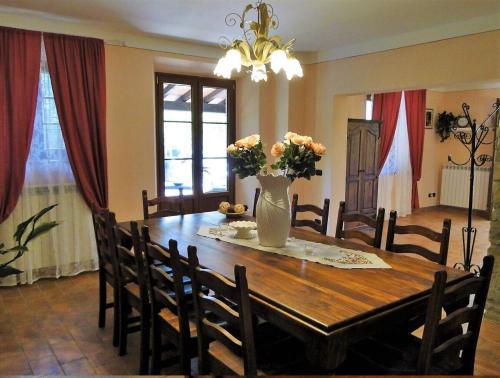 Létesítmények, Agriturismo La Locanda del Cardinale in Camporgiano