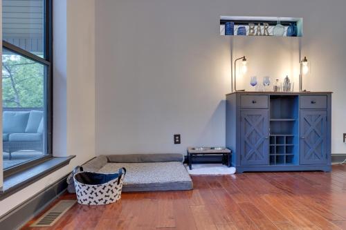 Luxe Blairsville Cabin with Game Room, Near Hikes in Hood, USA