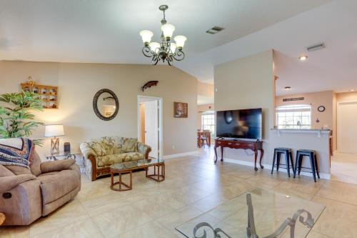 Family-Friendly Port St Lucie Home with Pool! in Port Saint Lucie, USA