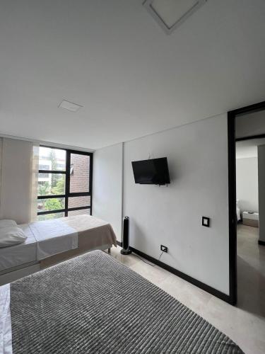 Spacious Apartments with High views from Poblado