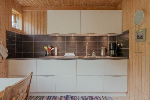 מתקני המלון, Stunning Sea View - 3BR - Beach - Scenic Village in Hósvík