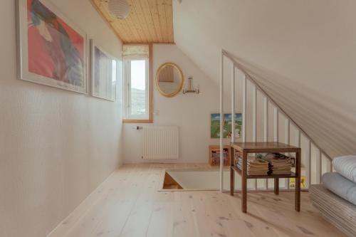 מתקני המלון, Stunning Sea View - 3BR - Beach - Scenic Village in Hósvík