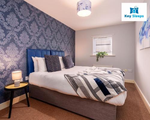 One Bedroom Apartment At Keysleeps Short Lets Central Location Leisure Contractor Free Parking