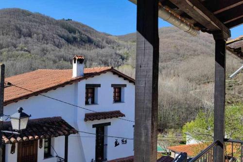 Hostal Montemayor in Penacaballera