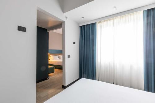 Holiday Inn Rome Aurelia - image 11