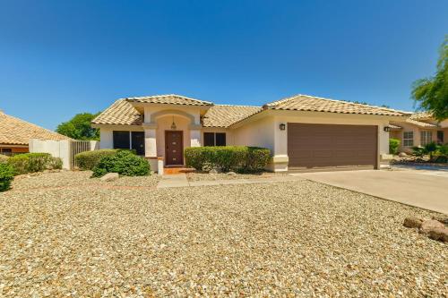 Near Hiking and Golfing Mesa Home with Pool and Patio in Cachet at Las Sendas