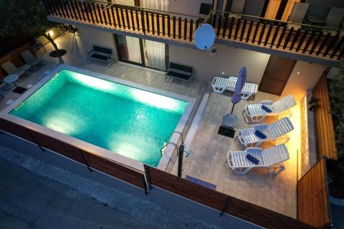 Pool Apartments Julia - main image