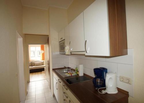 One-Bedroom Apartment image 2