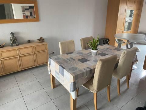 Appt T3 75m2 plein sud avec pk
