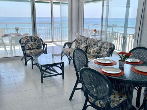 APARTBEACH BELL RACO ESQUINERO y FRENTE PLAYA