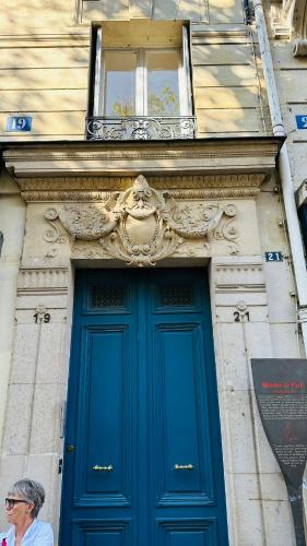 Le studio d'Émilie, Paříž