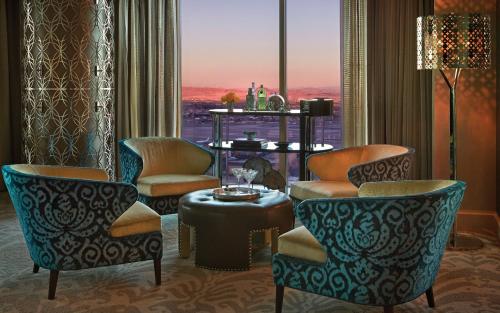 Four Seasons Hotel Las Vegas In Las Vegas Ab 224 Trabber Hotels