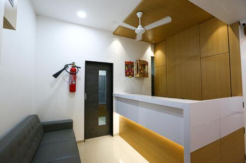 Előcsarnok, HOTEL GREEN VILLA in Surat