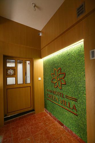 Létesítmények, HOTEL GREEN VILLA in Surat