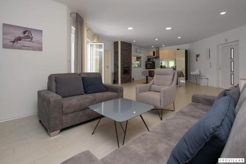 Létesítmények, Lavanda-Labin in Marići, Nedešćina in Marici