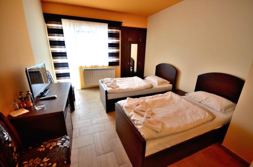 Hotel Lane - image 4