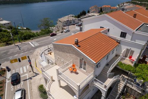 Studio APARTMANI LEŽENIĆ - Apartment - Neum