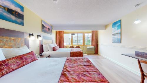 Surfside On The Lake - image 11