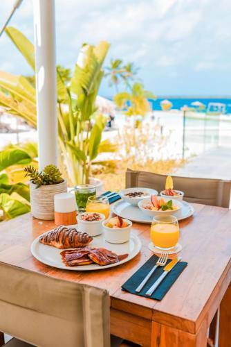 Restaurant, Chogogo Dive & Beach Resort Bonaire in Kralendijk