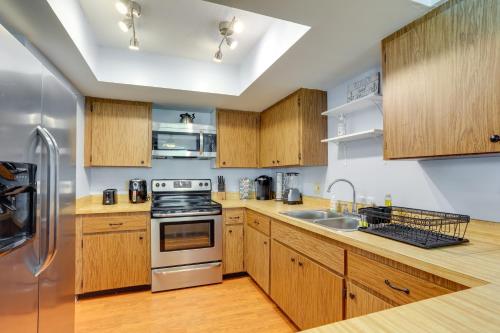 Idyllic Fort Pierce Retreat - Walk to Beach! in Fort Pierce, USA