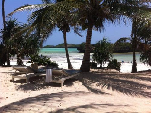 PRIVATE HOUSE IN WATAMU 4 PEOPLE in Watamu