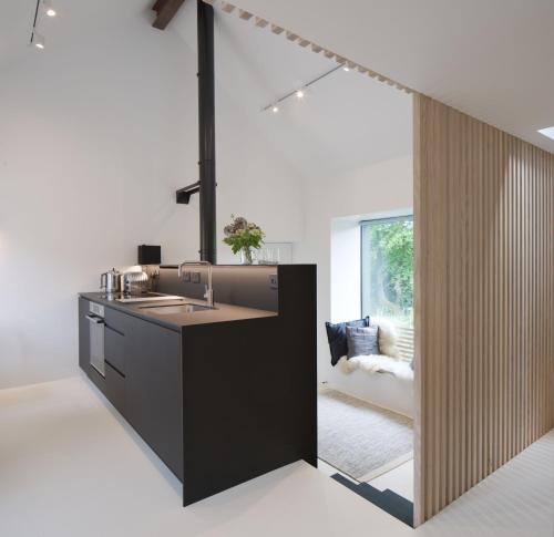 кухня, Eastside - Architect designed retreat with wood-fired sauna in Penicuik