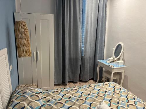 Double or Twin Room with Balcony image 2
