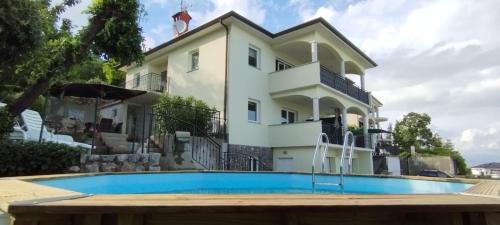  Apartment Kyra, Pension in Lovran