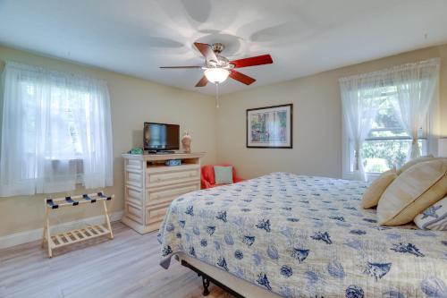 Ideal Narragansett Location Furnished Deck! - image 14