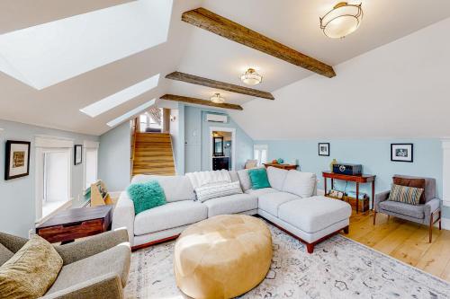 The Retreat - Suite #2 in Waterbury, USA