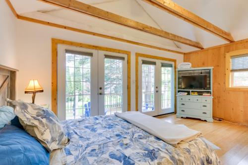 East Otis Romantic Cottage with Deck and BBQ! - image 12
