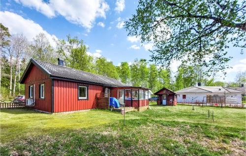 Awesome Home In Ljungby With Wifi And 3 Bedrooms