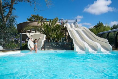 MH VAL&YVAN plage, piscine pointe de Trévignon et concarneau