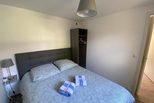 Bright cocoon with garden near the sea Bright cocoon with garden near the sea