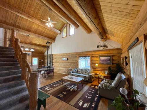 Sportsman Lodge Melrose MT