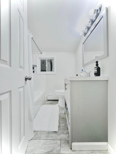 Savvy Beach Stay in Mastic Beach, USA