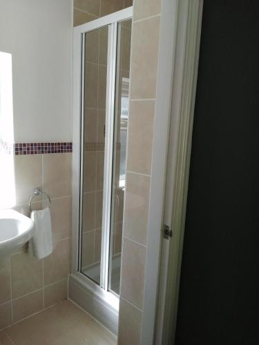Double Room image 10