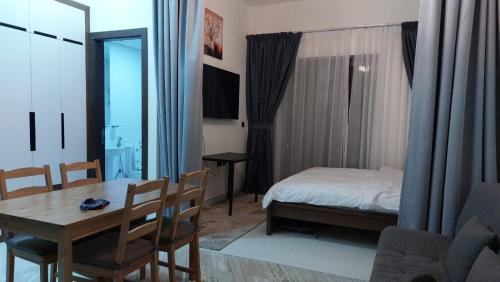 Sweet Home Apartment Suites Sweet Home Apartment Suites