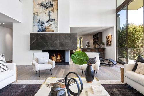 Mid Century Modern Villa In Trousdale With Tennis in Los Angeles, USA